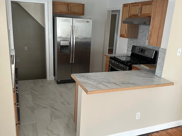 9781 Wayburn St — Photo 5
