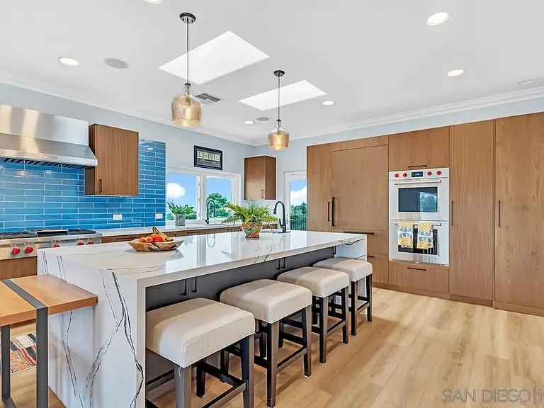 7564 Navigator Cir — Photo 30