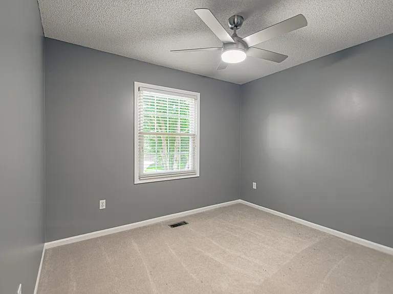 13907 W 150th Ct — Photo 20
