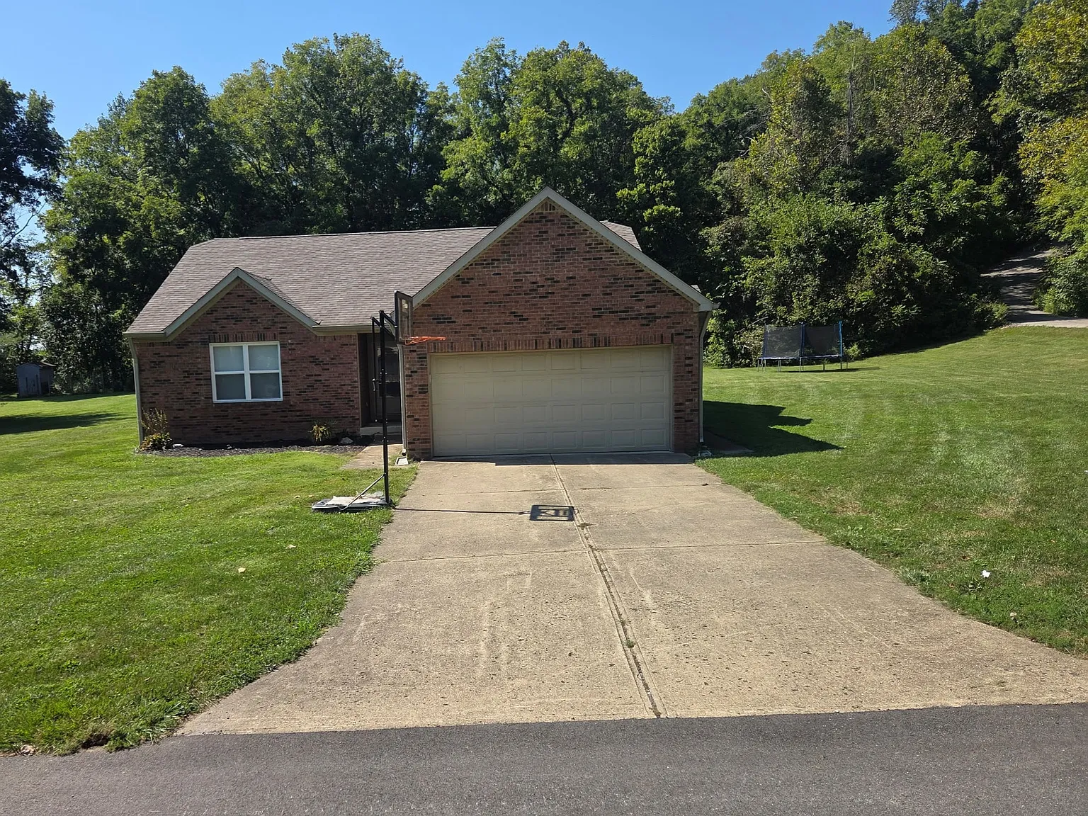 3 bed, 1502 sqft, $2,000 — Photo 1