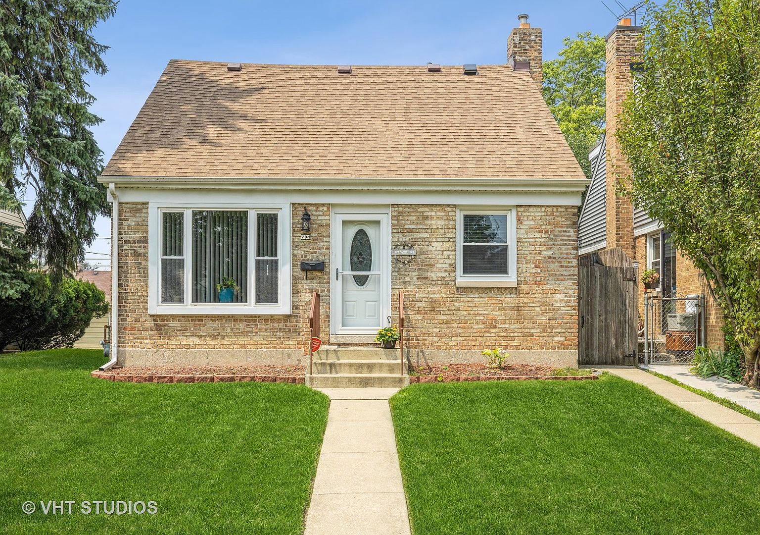 704 Portsmouth Ave, Westchester, IL 60154 Zillow