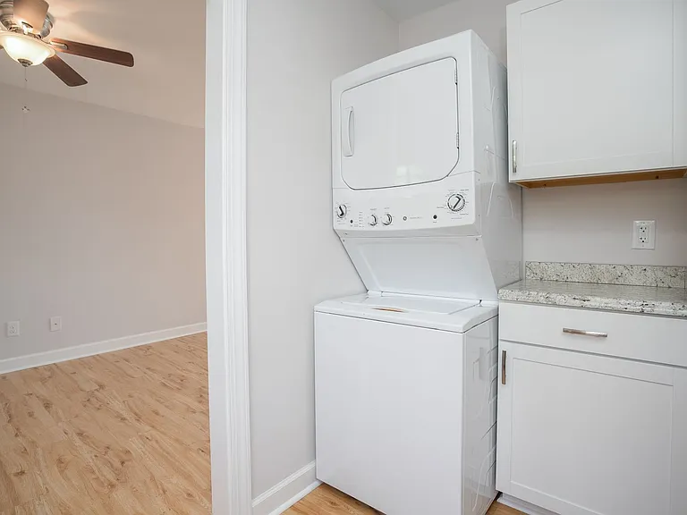 Elon Place — Photo 26