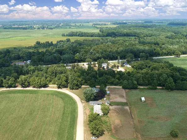 982 Stanton Rd, Sherwood, MI 49089