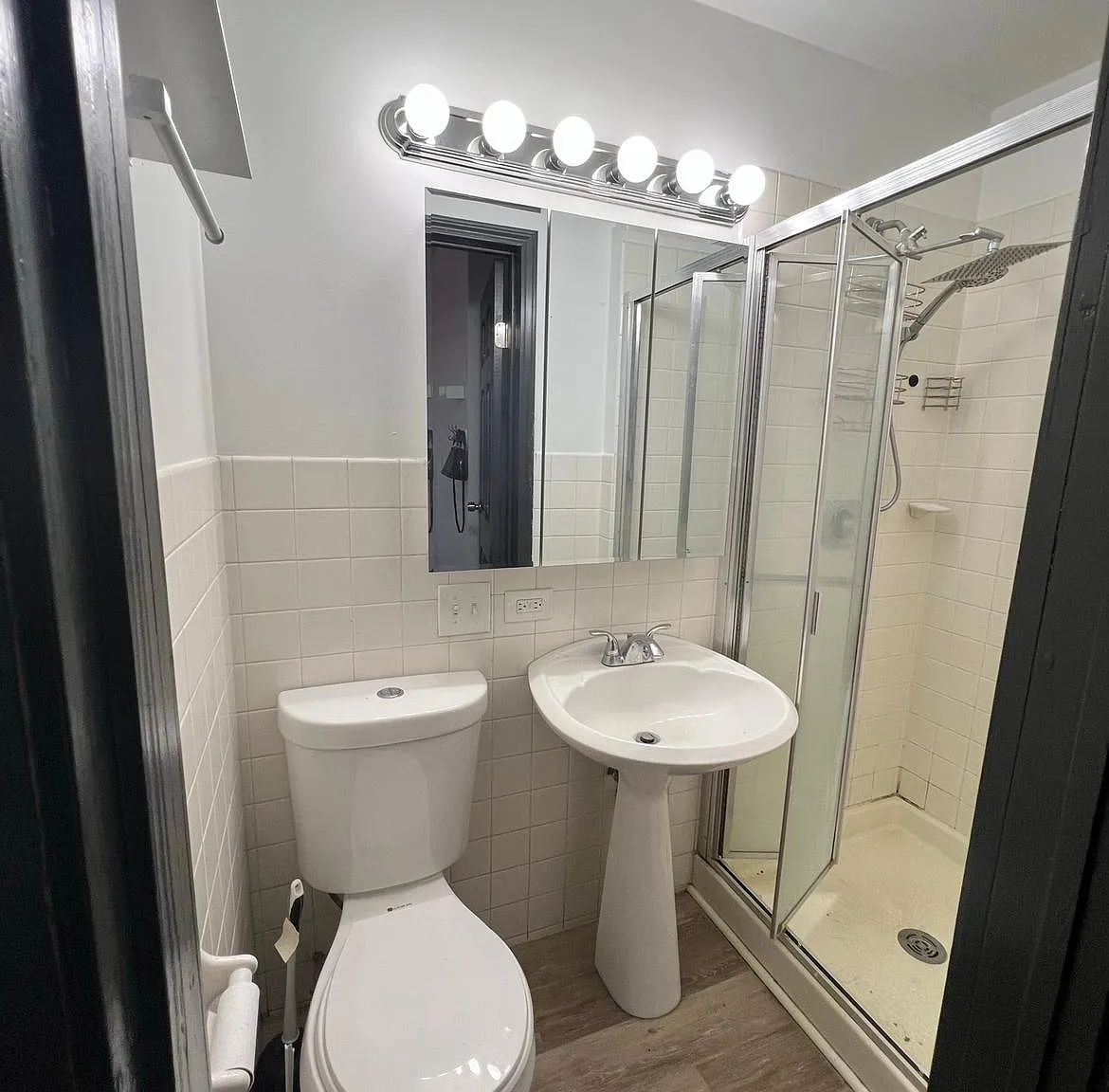 2 bed, 750 sqft, $1,650 — Photo 2
