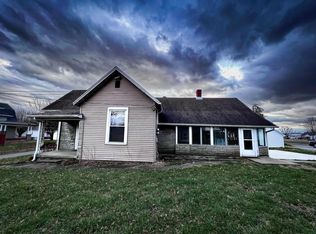 207 S Main St, Fort Branch, IN 47648