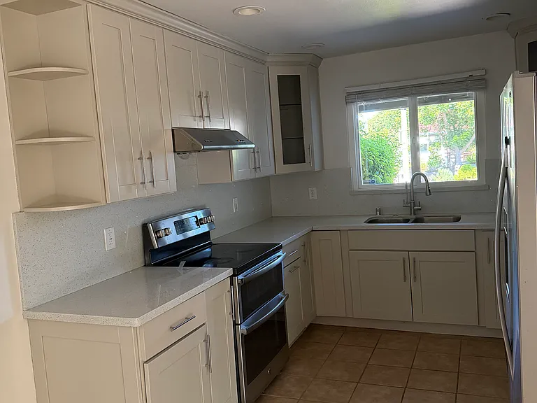 5601 Drysdale Dr — Photo 4
