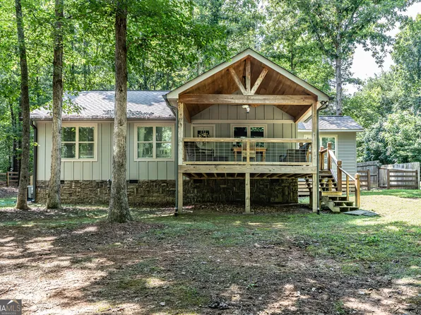 1437 Ben Mosley Cir, Summerville, GA 30747