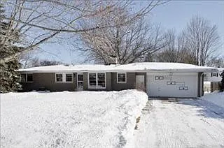 5564 Wren St photo 1