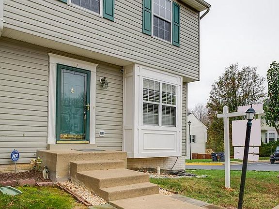 4th image of 102 Bridgewood Ct