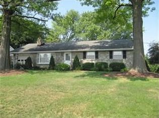 1666 Clearview Ave, Lancaster, PA 17601