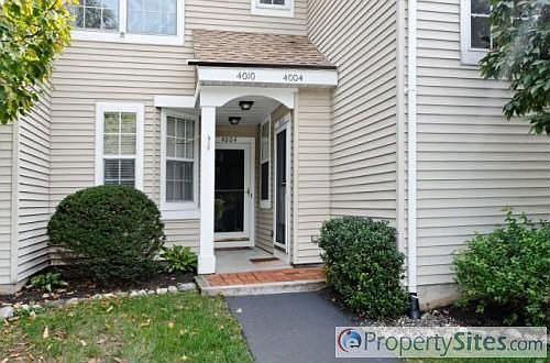 1st image of 4010 Foxwood Dr S