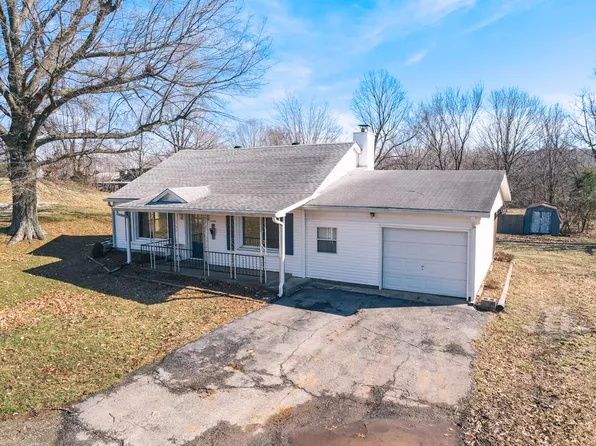 2090 Stagecoach Rd, Hanson, KY 42413
