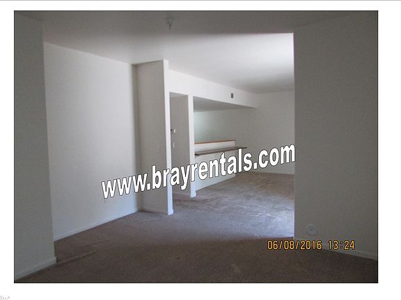 entry dining kitchen