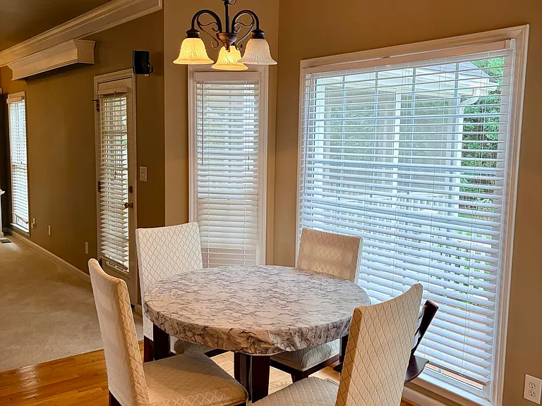 1706 Autumn Ridge Dr — Photo 11