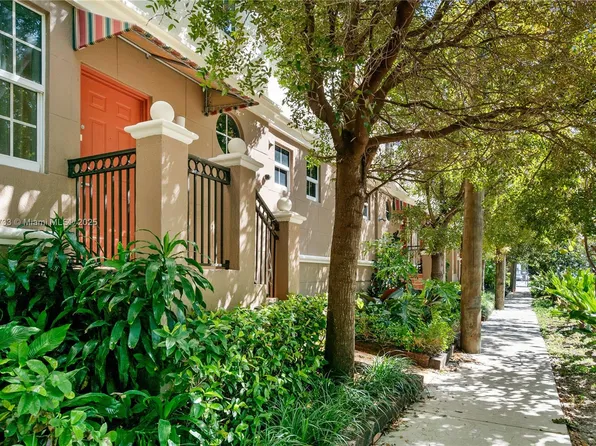 3232 SW 22nd Ter #Townhouse 115, Miami, FL 33145