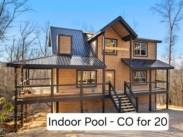 535 Forrest Springs Dr, Gatlinburg, TN 37738