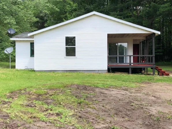 1774 W Ludington Dr, Farwell, MI 48622