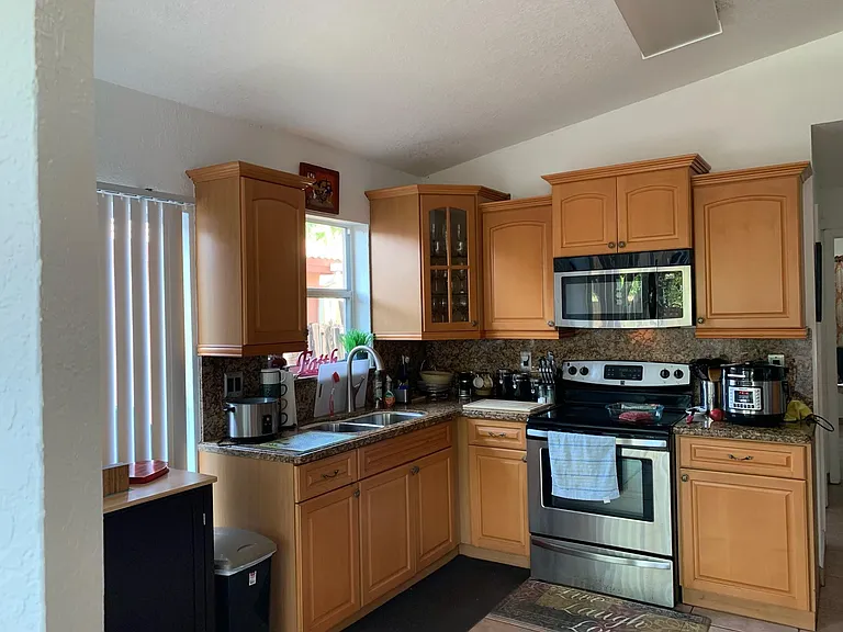 9101 SW 167th Ct — Photo 12