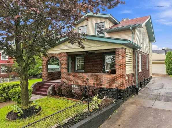 1221 Pocono St, Pittsburgh, PA 15218