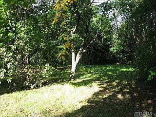 3rd image of 88 Oakfield Ave