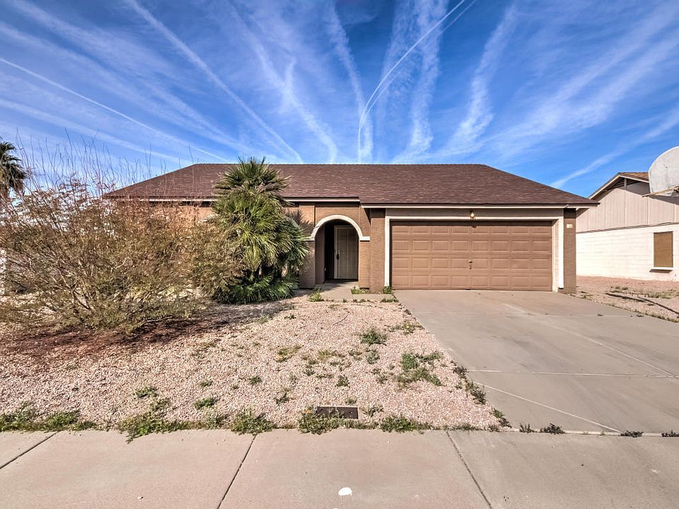 1st image of 520 N 63rd Pl