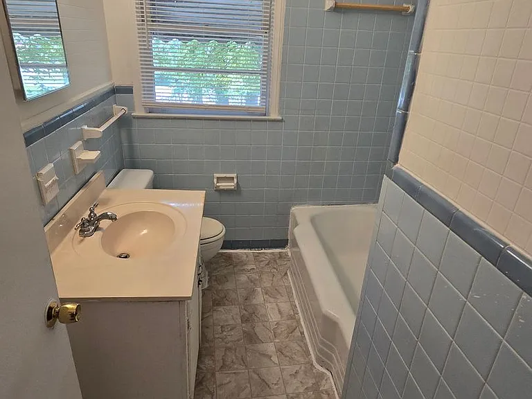 2102 Long Shadow Ln — Photo 17