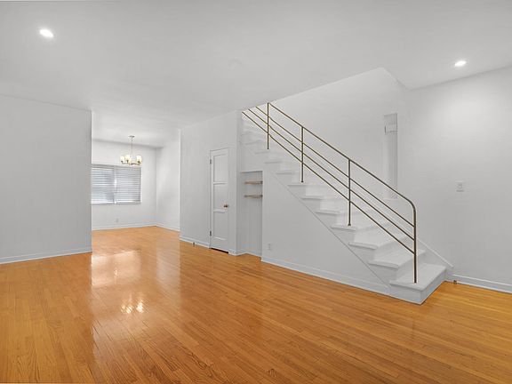 4th image of 1242 S La Jolla Ave #124
