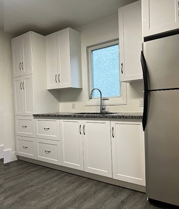 4th image of 251 Hazel Dell Ave