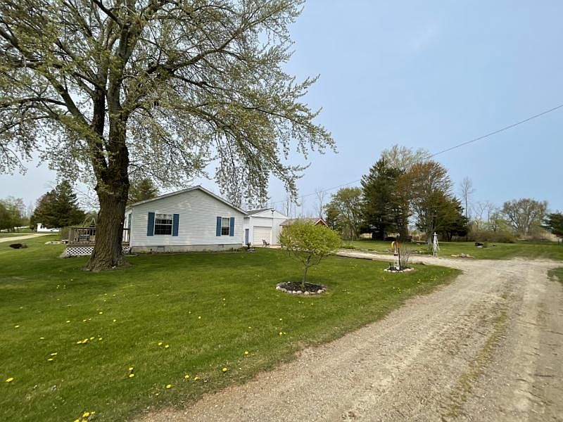 2917 N Lakeshore Rd, Port Hope, MI 48468 Zillow