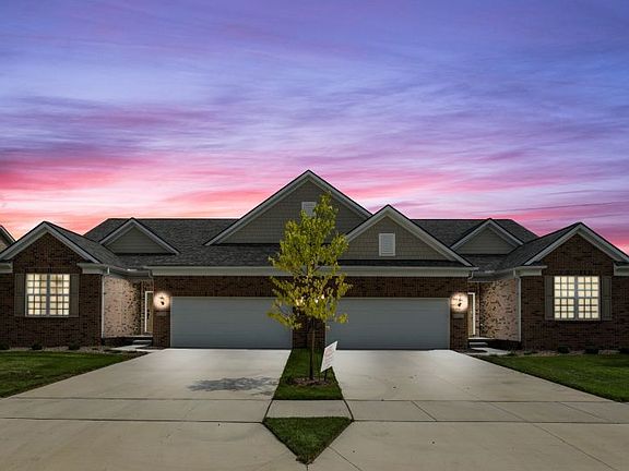 Abbeyville Home Exterior 7