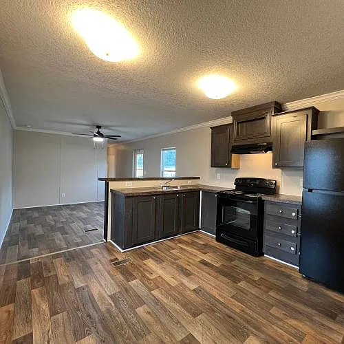 3 bed, 2.0 bath, $1,249 — Photo 2