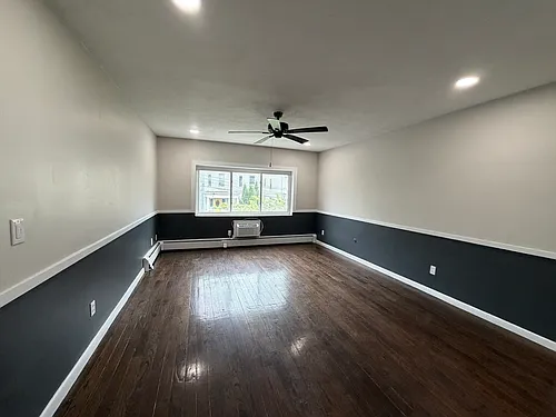 20 Dix St #31 Photo 1