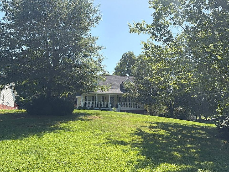 1st image of 108 Goodin Dr