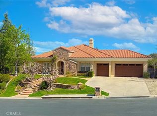 2888 Rainfield Ave, Thousand Oaks, CA 91362