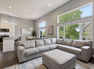 13359 Bronze Pkwy, Rosemount, MN 55068