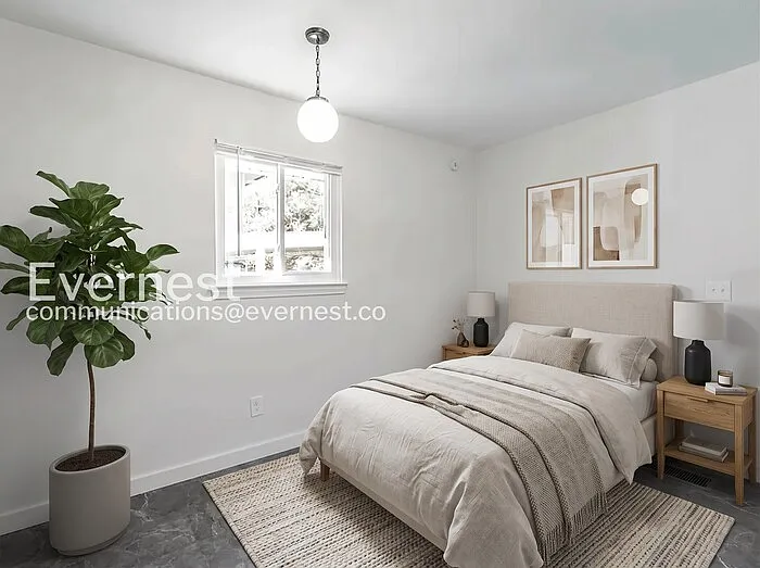 167 W Ridgewood Ave — Photo 2