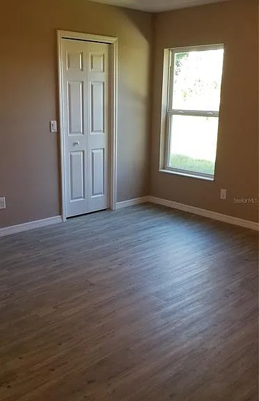 326 Clark St — Photo 10