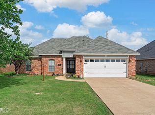 140 Fitzwilliam St, Haughton, LA 71037