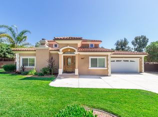 1012 Mar Vista Dr, Vista, CA 92081