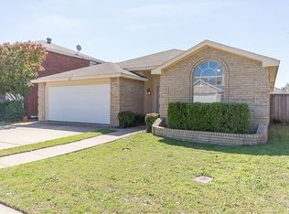 522 Coronado Ln, Duncanville, TX 75137