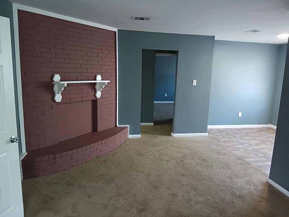 1st image of 11627 Fleming Dr