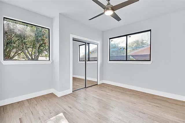 10827 Wallbrook Dr — Photo 25