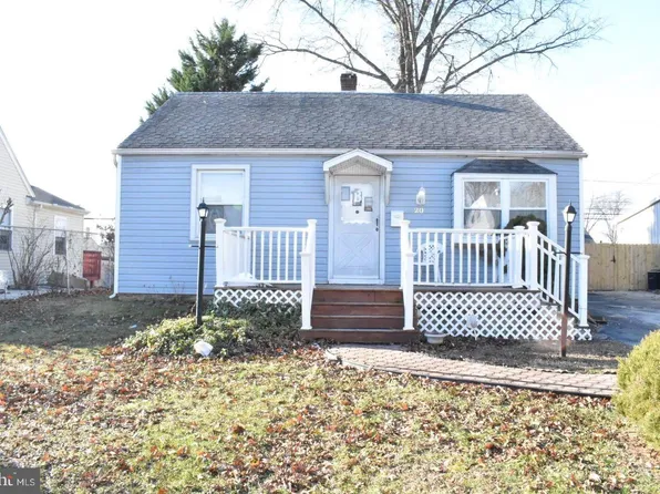 20 Martin Ln, Norwood, PA 19074