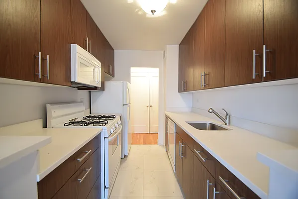 Rented by Goldfarb Properties | media 1