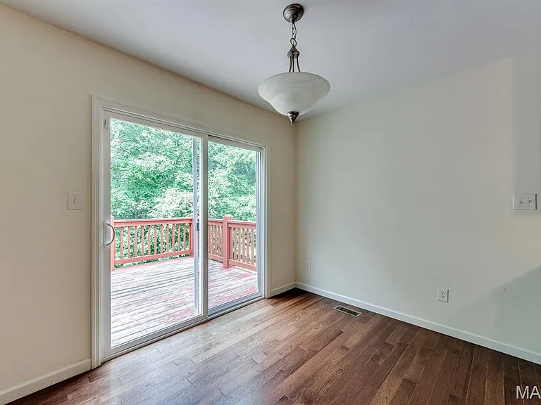 646 Fair Bluff Dr — Photo 6