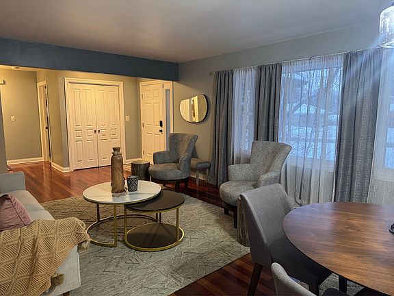 5th image of 1014 Saint Andrews Way