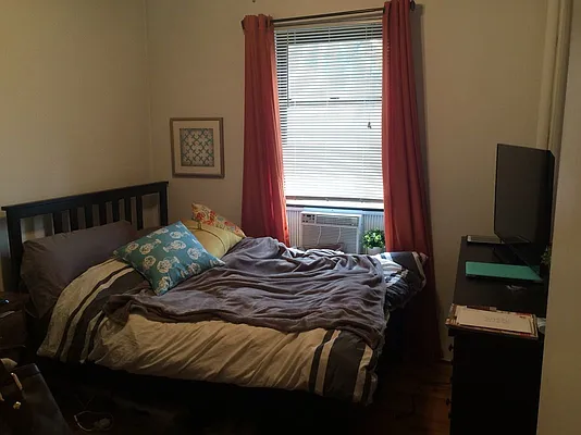 Rented by Aryeh Realty | media 20