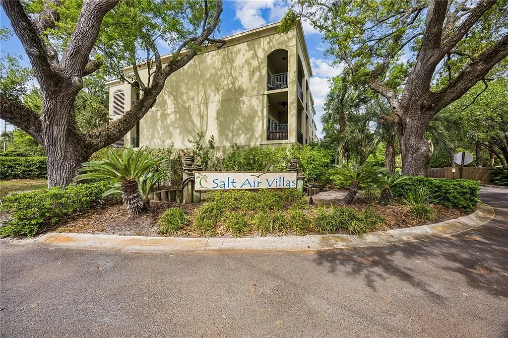 Studio, 850 sqft, $1,800 — Photo 4