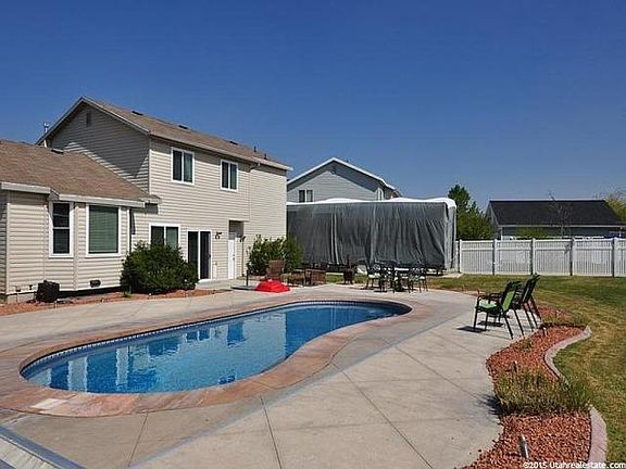 2nd image of 6017 W Fragrant Ln