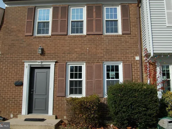 9 Hibiscus Ct #2-5, Gaithersburg, MD 20878